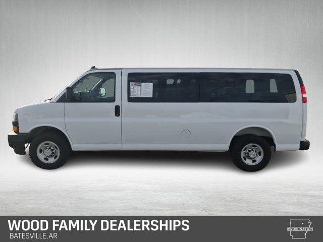 2025 Chevrolet Express Passenger RWD 3500 Extended Wheelbase LS