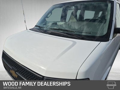 2025 Chevrolet Express Passenger RWD 3500 Extended Wheelbase LS