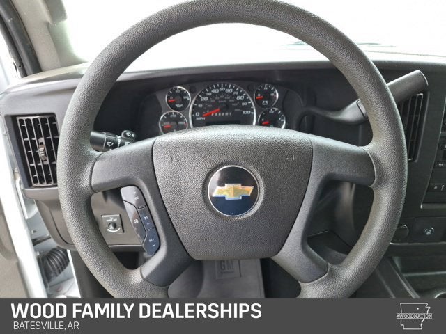 2024 Chevrolet Express 3500 LS 15 Passenger