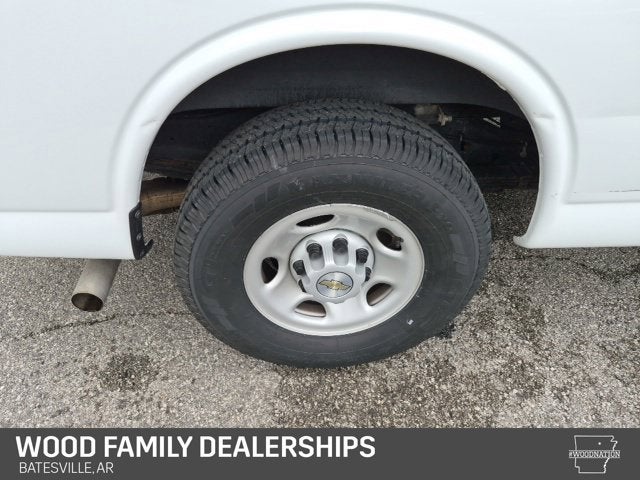 2024 Chevrolet Express 3500 LS 15 Passenger