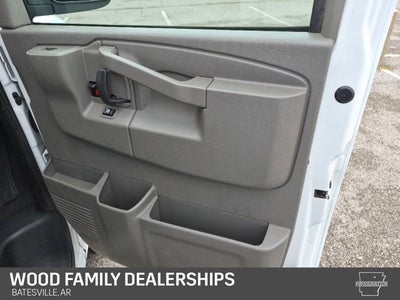 2024 Chevrolet Express 3500 LS 15 Passenger