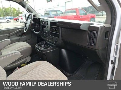 2024 Chevrolet Express 3500 LS 15 Passenger