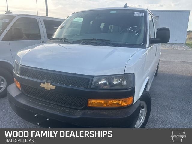 2025 Chevrolet Express Passenger RWD 3500 Extended Wheelbase LS
