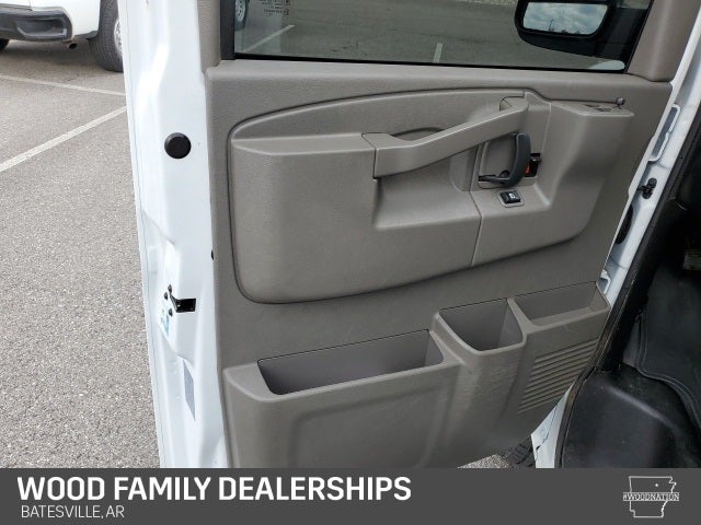 2024 Chevrolet Express Passenger RWD 3500 Extended Wheelbase LT