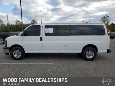 2024 Chevrolet Express Passenger RWD 3500 Extended Wheelbase LT