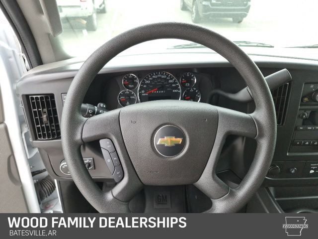 2025 Chevrolet Express Passenger RWD 3500 Extended Wheelbase LT