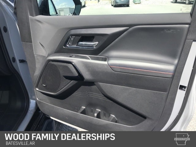 2025 Chevrolet Silverado EV RST