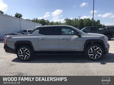 2025 Chevrolet Silverado EV RST