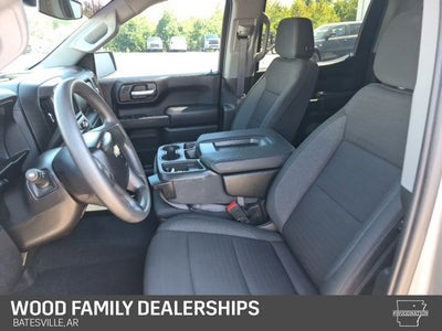 2023 Chevrolet Silverado 1500 4WD Crew Cab Short Bed Custom