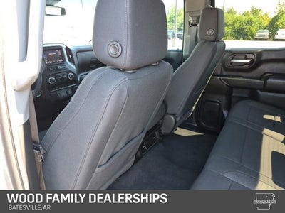 2023 Chevrolet Silverado 1500 4WD Crew Cab Short Bed Custom