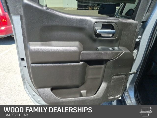 2023 Chevrolet Silverado 1500 4WD Crew Cab Short Bed Custom