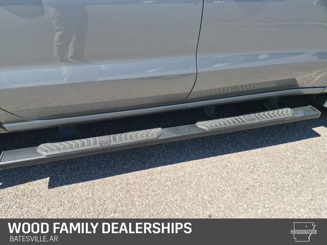 2023 Chevrolet Silverado 1500 4WD Crew Cab Short Bed Custom