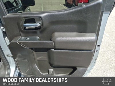 2023 Chevrolet Silverado 1500 4WD Crew Cab Short Bed Custom