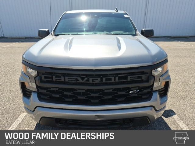 2023 Chevrolet Silverado 1500 4WD Crew Cab Short Bed Custom