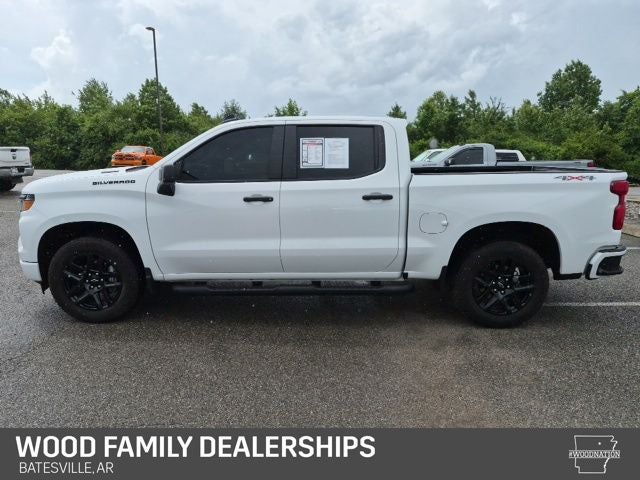 2025 Chevrolet Silverado 1500 4WD Crew Cab Short Bed Custom