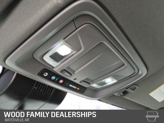 2025 Chevrolet Silverado 1500 4WD Crew Cab Short Bed Custom