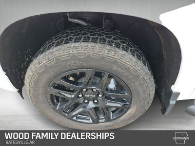 2025 Chevrolet Silverado 1500 4WD Crew Cab Short Bed Custom