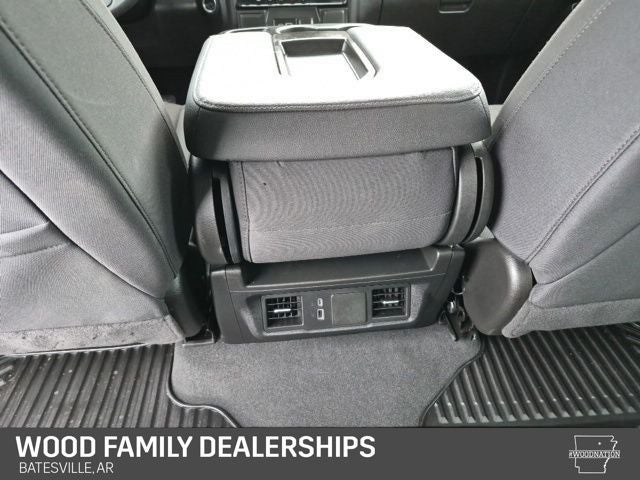 2025 Chevrolet Silverado 1500 4WD Crew Cab Short Bed Custom