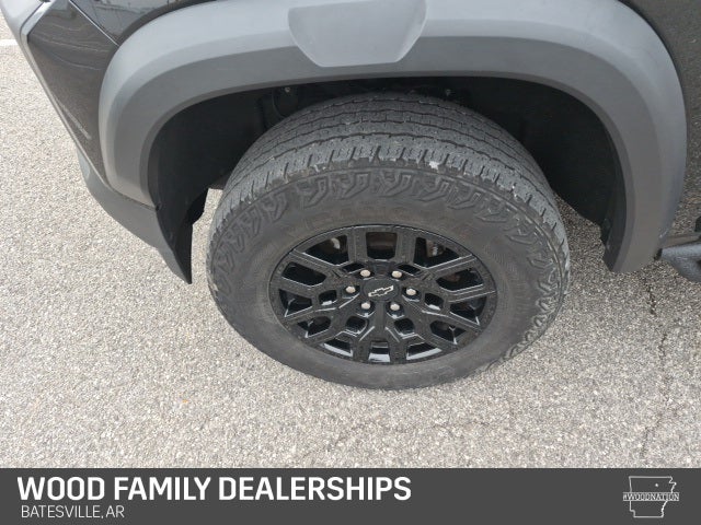 2023 Chevrolet Colorado 4WD Crew Cab Short Box Trail Boss