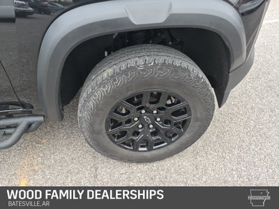 2023 Chevrolet Colorado 4WD Crew Cab Short Box Trail Boss