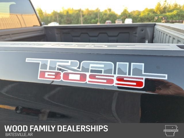 2021 Chevrolet Silverado 1500 4WD Crew Cab Short Bed Custom Trail Boss