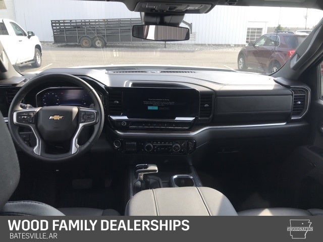 2025 Chevrolet Silverado 1500 4WD Crew Cab Standard Bed LT