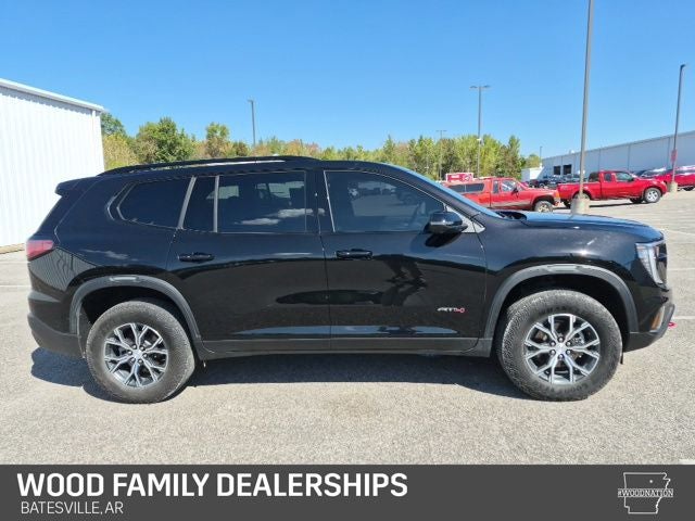 2024 GMC Acadia AWD AT4