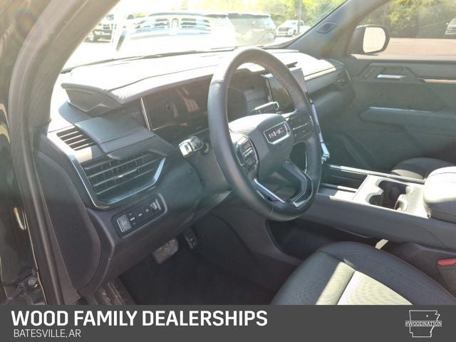 2024 GMC Acadia AWD AT4
