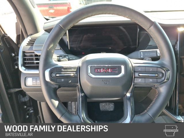 2024 GMC Acadia AWD AT4