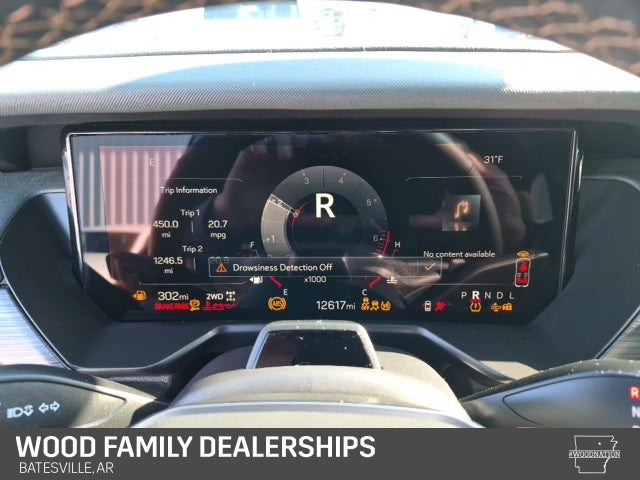 2025 GMC Acadia AWD AT4