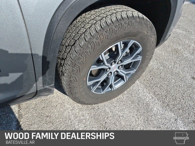 2025 GMC Acadia AWD AT4