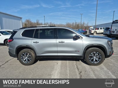 2025 GMC Acadia AWD AT4