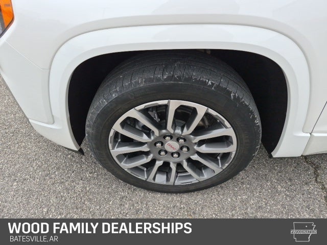 2022 GMC Acadia AWD Denali