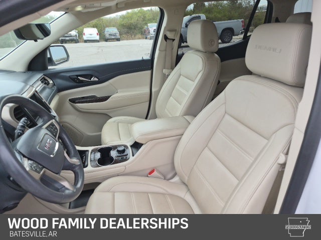 2022 GMC Acadia AWD Denali