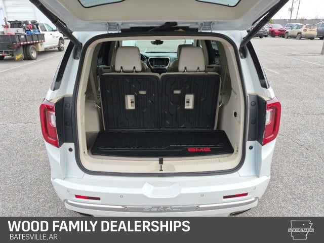 2022 GMC Acadia AWD Denali