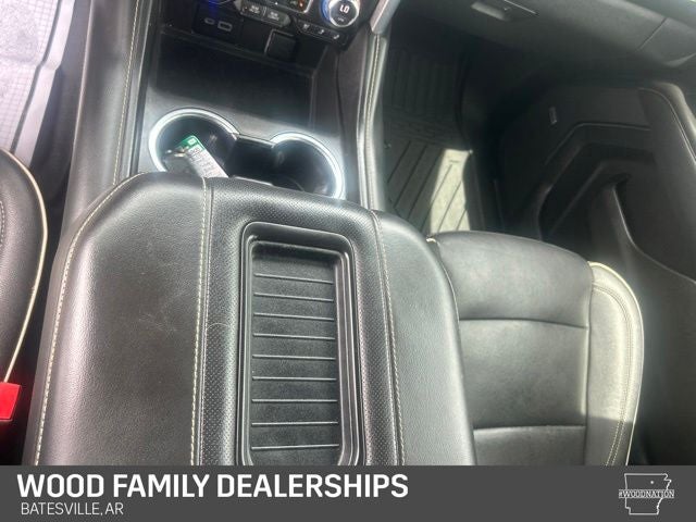 2023 GMC Yukon 4WD SLT