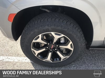 2024 GMC Yukon 4WD AT4