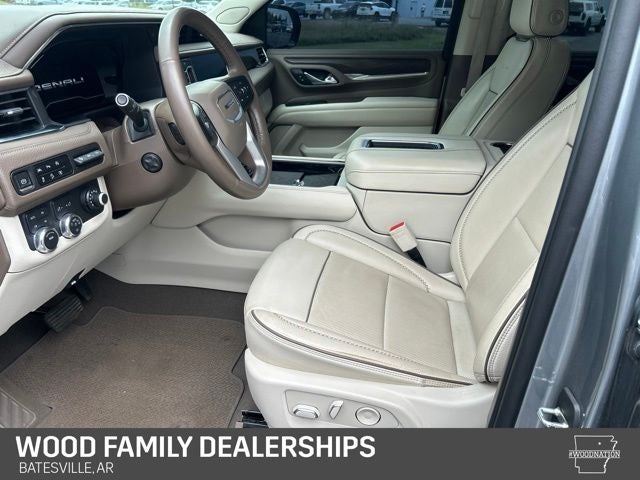 2023 GMC Yukon 4WD Denali