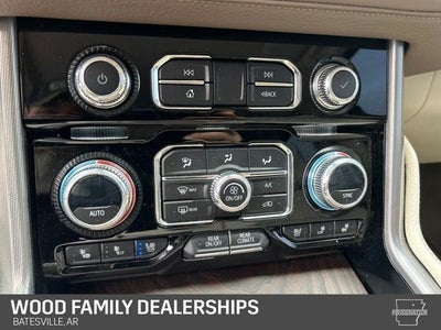 2023 GMC Yukon 4WD Denali