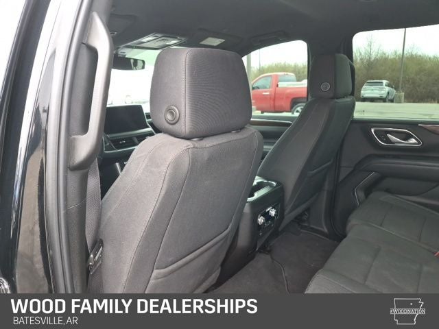 2022 GMC Yukon XL 4WD SLE