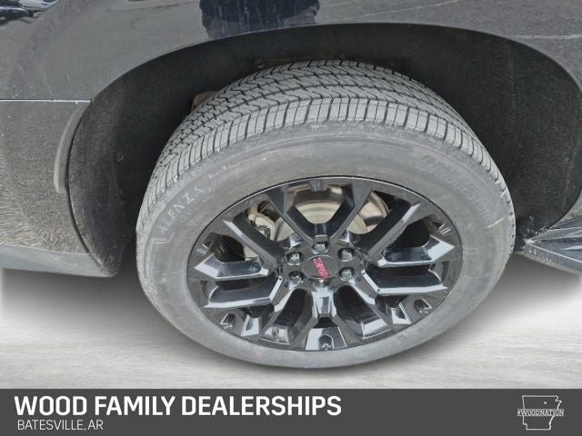 2022 GMC Yukon XL 4WD SLE