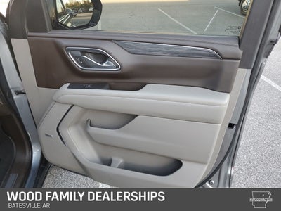 2022 GMC Yukon XL 4WD SLT