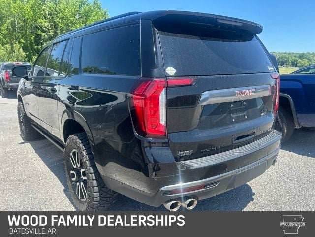 2023 GMC Yukon XL 4WD AT4