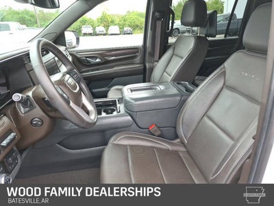 2023 GMC Yukon XL 4WD Denali