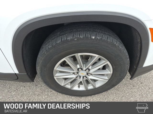 2023 Chevrolet Traverse FWD LT Cloth