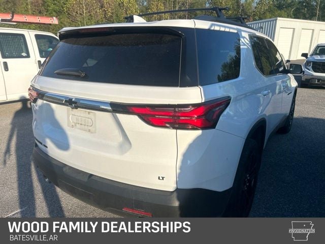 2023 Chevrolet Traverse AWD LT Leather