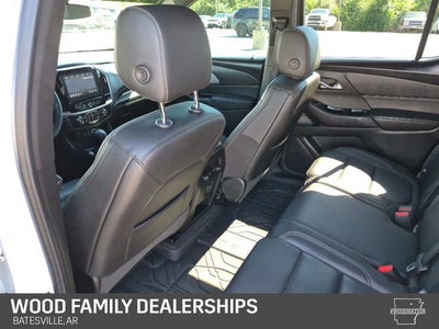 2023 Chevrolet Traverse AWD LT Leather