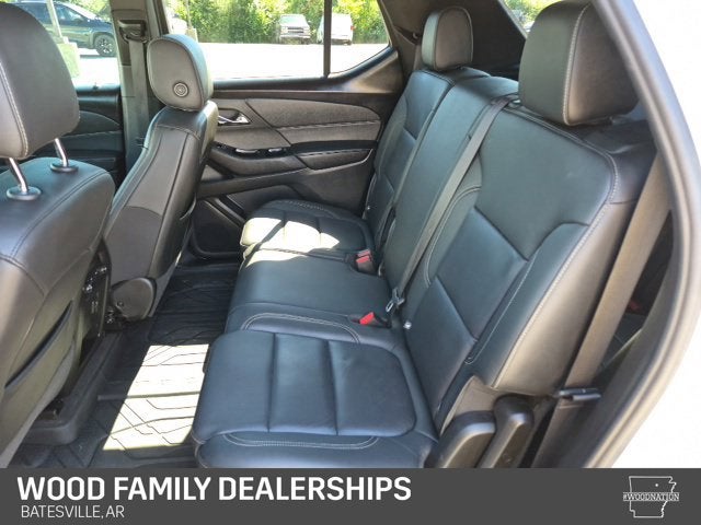 2023 Chevrolet Traverse AWD LT Leather