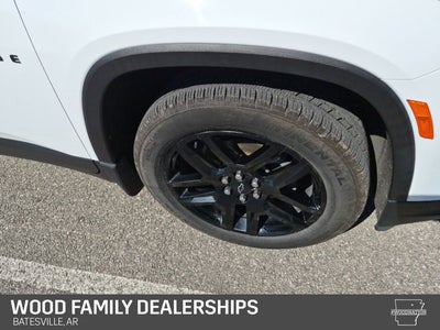 2023 Chevrolet Traverse AWD LT Leather
