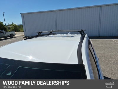 2023 Chevrolet Traverse AWD LT Leather